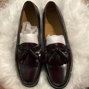 Dark brown Cole Hanns